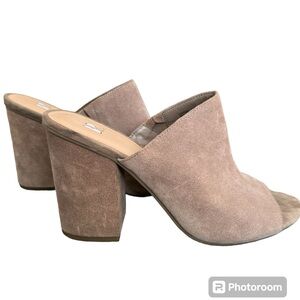 BP Taupe Suede Block Heel Mule Sandals Women’s Size 8.5